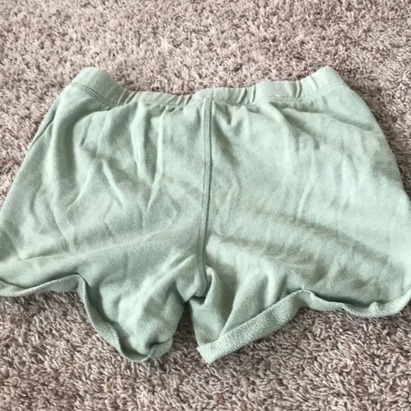 Comfy shorts - Picture 2 of 3